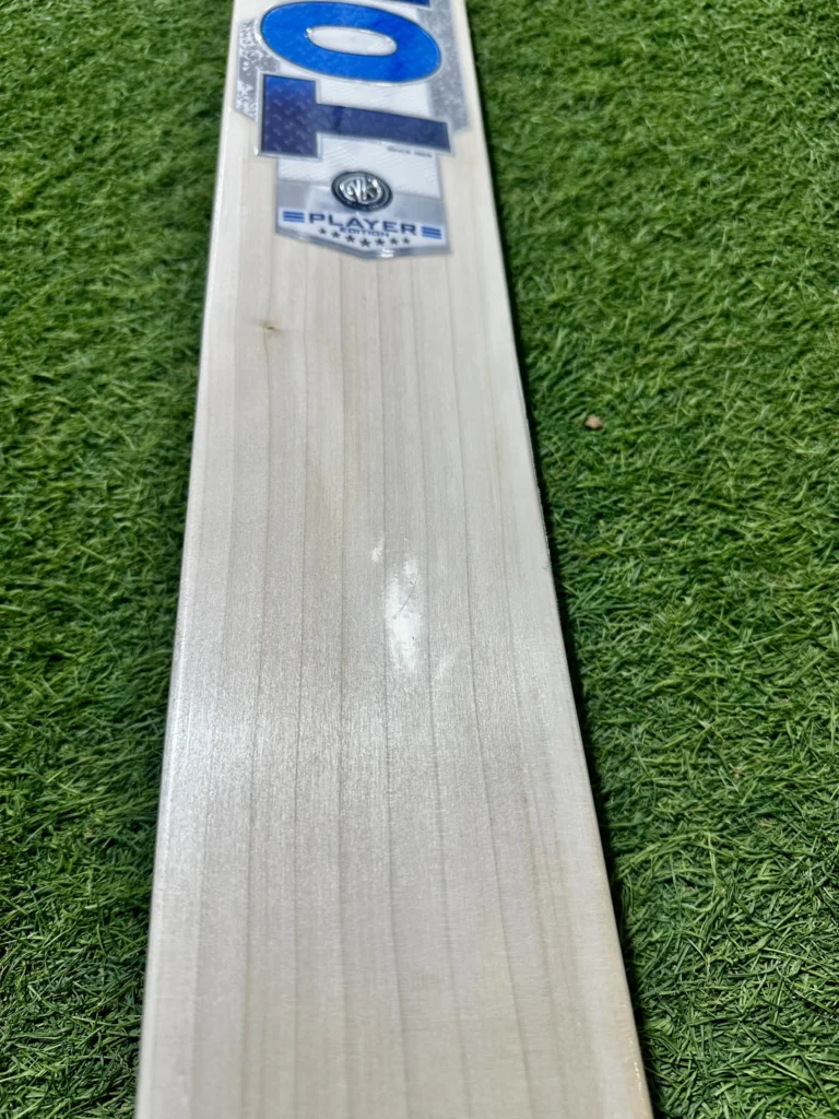 TON Players Edition Cricket Bat English Willow Bat - Youth size